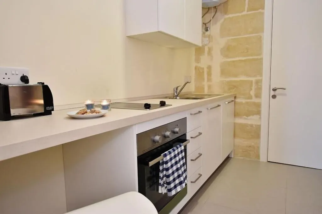 Vallettastay - Lucky Star Studio Apartment 302